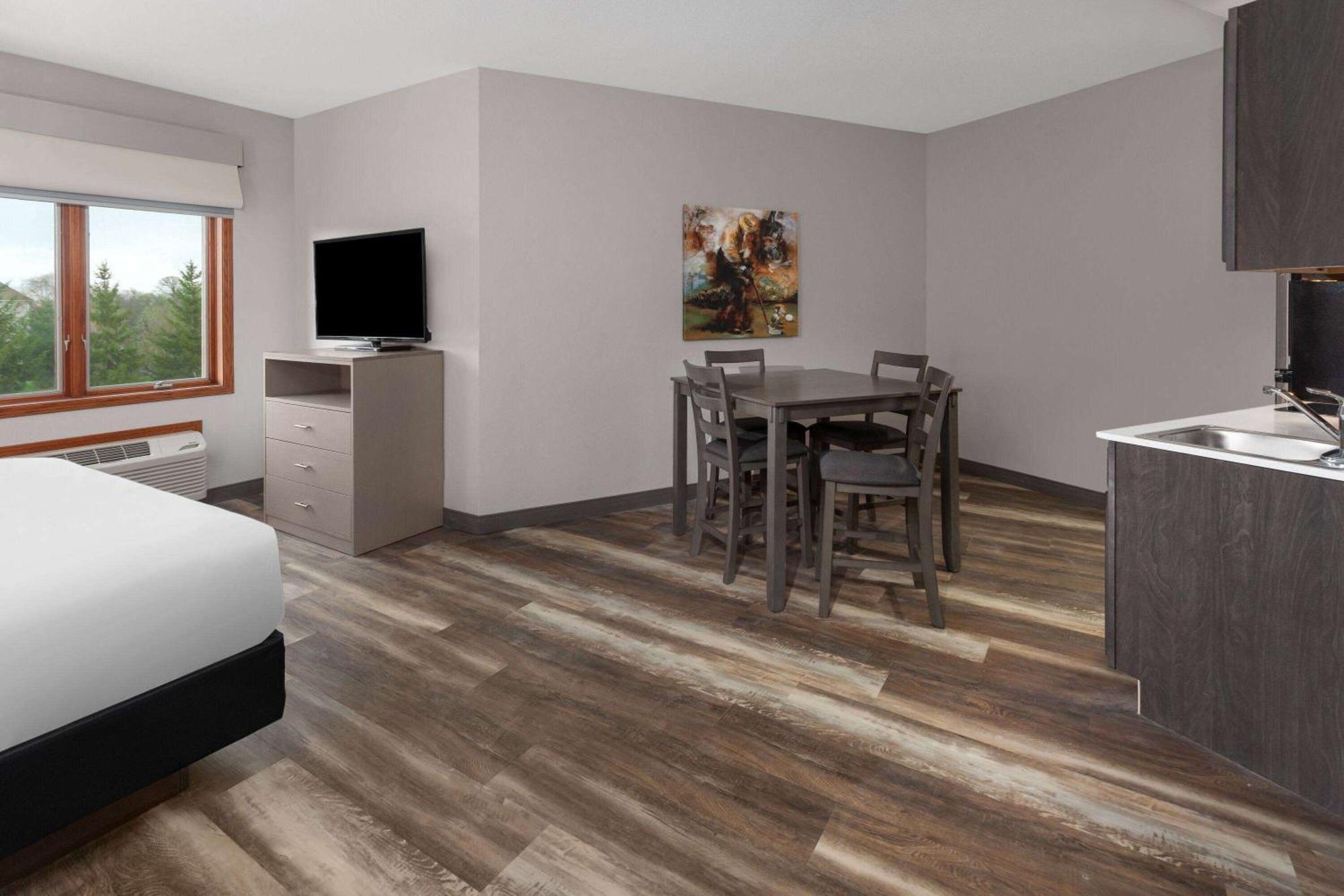 Links Bos Landen Hotel & Spa Of Pella, Trademark By Wyndham Exterior photo