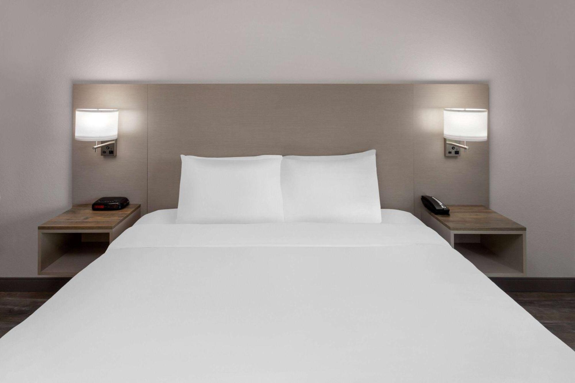 Links Bos Landen Hotel & Spa Of Pella, Trademark By Wyndham Exterior photo