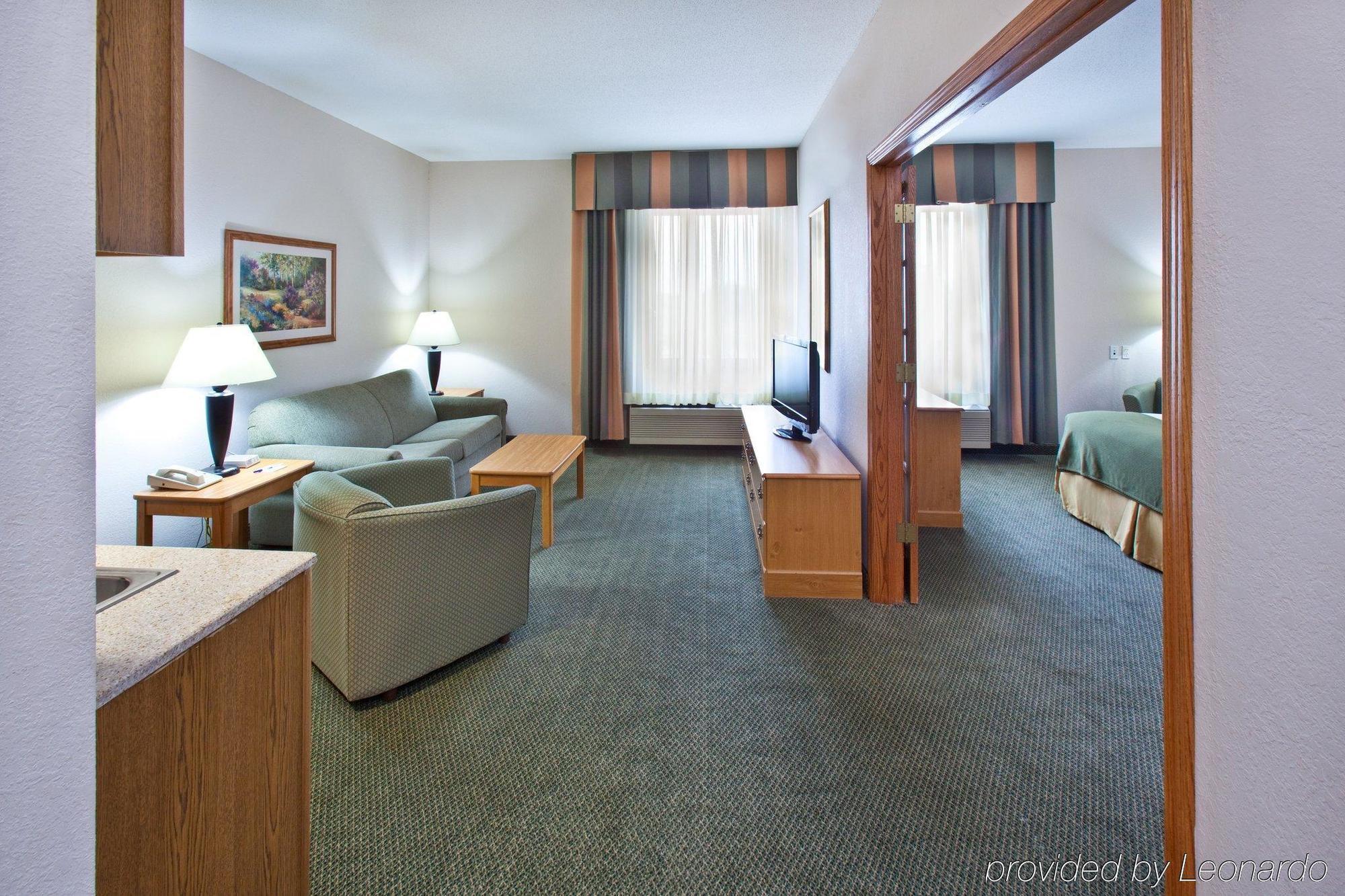 Links Bos Landen Hotel & Spa Of Pella, Trademark By Wyndham Room photo